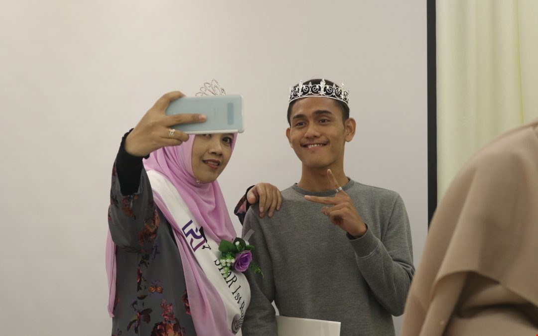 Kekuatan seorang ibu ada pada anak-anaknya